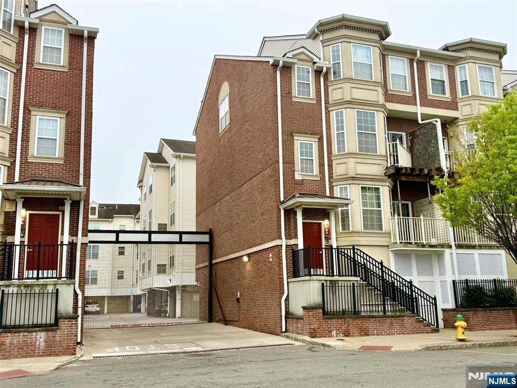 200 Dey Street 201, Harrison, NJ 07029