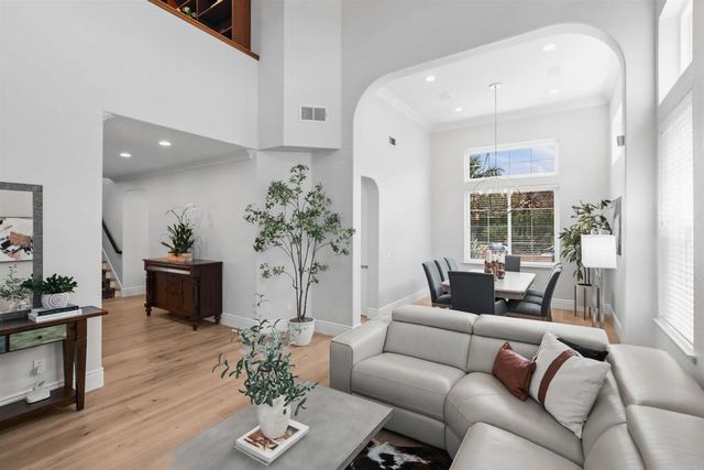 6658 Towhee Lane, Carlsbad, CA 92011
