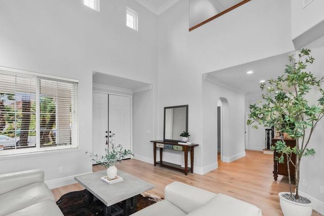6658 Towhee Lane, Carlsbad, CA 92011