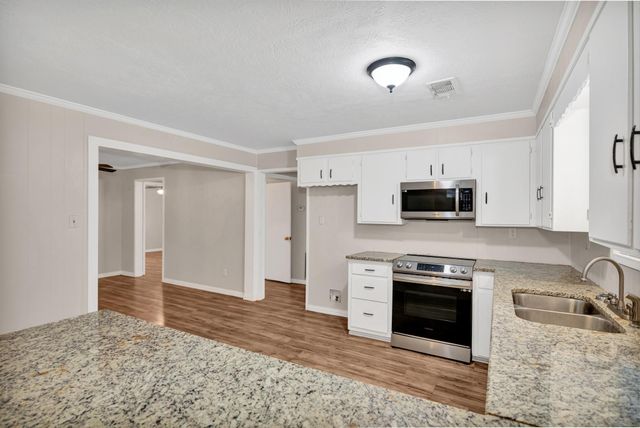 10863 Autumn Lane, Cleveland, TX 77328