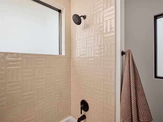 1300 Piedmont Ave, Austin, TX 78757