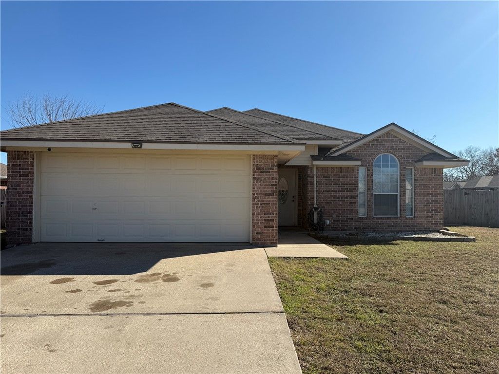 105 Wildcat Drive, Waco, TX 76705