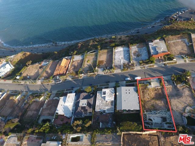 18421 Coastline Drive, Malibu, CA 90265