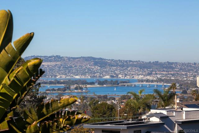 4445 Coronado Avenue, San Diego, CA 92107