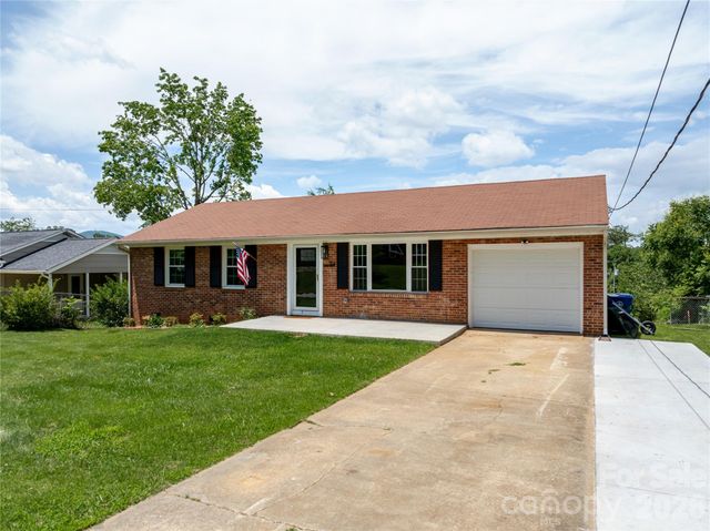 88 Skyview Terrace, Asheville, NC 28806