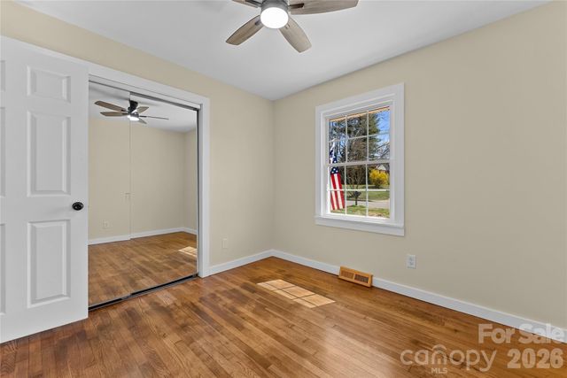 88 Skyview Terrace, Asheville, NC 28806