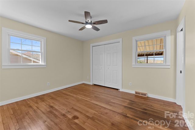 88 Skyview Terrace, Asheville, NC 28806