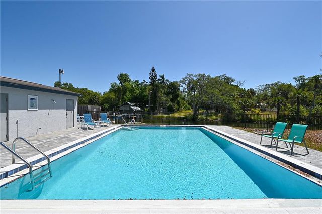 2124 TAMIAMI TRAIL N 103, Sarasota, FL 34234