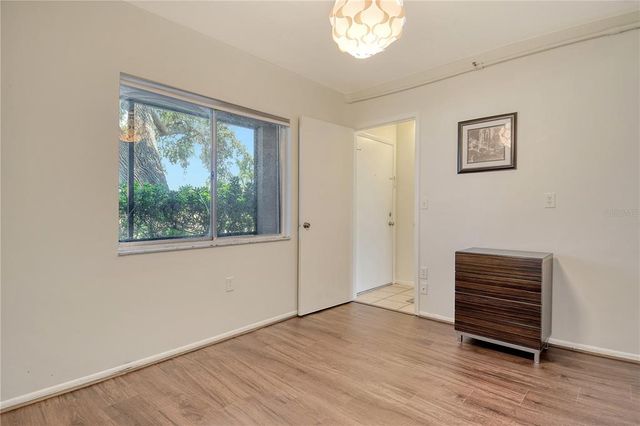 2124 TAMIAMI TRAIL N 103, Sarasota, FL 34234