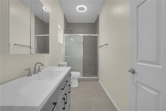 23393 Schoolcraft Street, West Hills, CA 91307