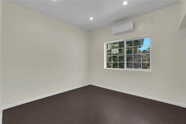 23393 Schoolcraft Street, West Hills, CA 91307