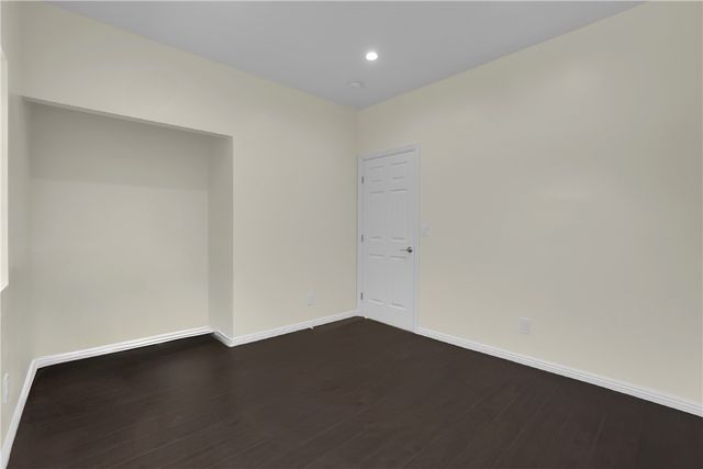 23393 Schoolcraft Street, West Hills, CA 91307