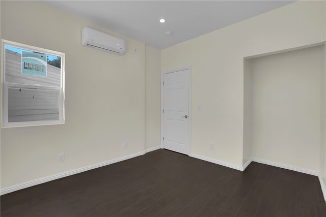 23393 Schoolcraft Street, West Hills, CA 91307