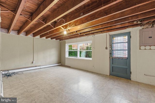 3549 CHALFONT DR, Philadelphia, PA 19154