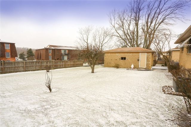 3810 Lynn Drive, Hamburg, NY 14127