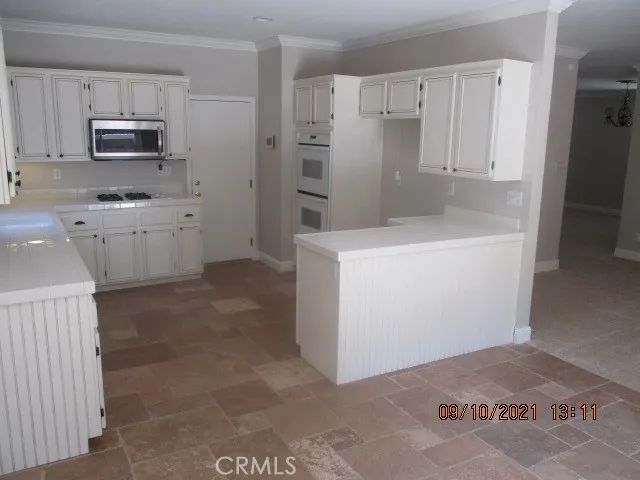 32059 Meadow Wood Lane, Lake Elsinore, CA 92532