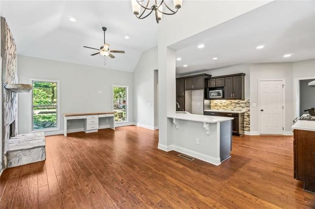 173 Dawson Manor Drive, Dawsonville, GA 30534