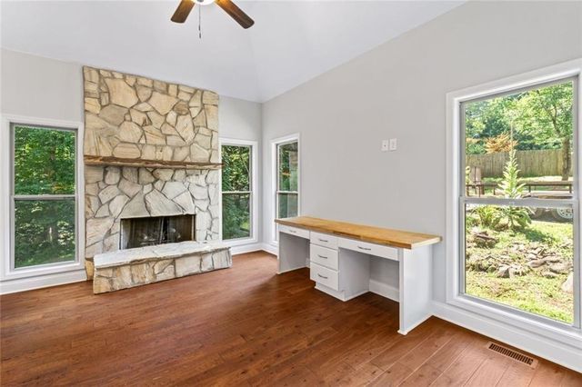 173 Dawson Manor Drive, Dawsonville, GA 30534