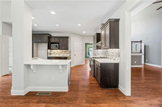 173 Dawson Manor Drive, Dawsonville, GA 30534
