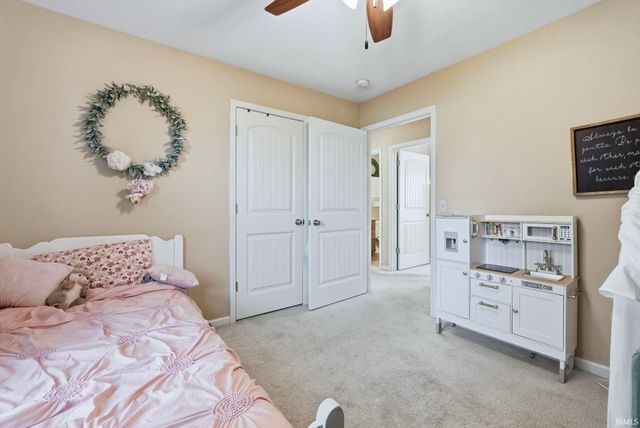 1007 W 2nd Avenue, Garrett, IN 46738