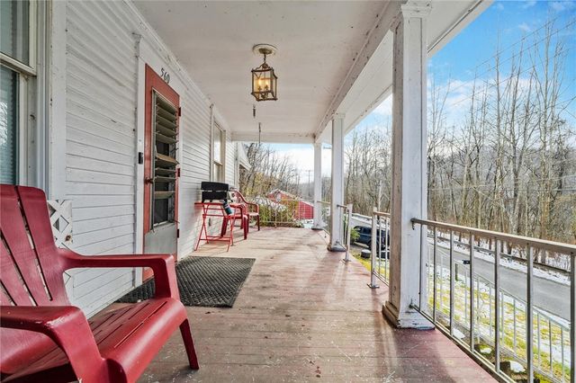 560 Lake Lynn Rd, Springhill Twp, PA 15451