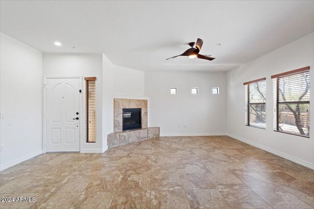 21320 N 56TH Street 2114, Phoenix, AZ 85054