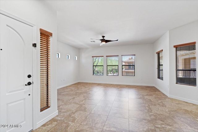 21320 N 56TH Street 2114, Phoenix, AZ 85054