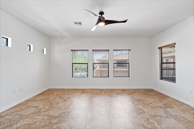 21320 N 56TH Street 2114, Phoenix, AZ 85054