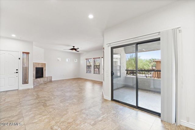 21320 N 56TH Street 2114, Phoenix, AZ 85054