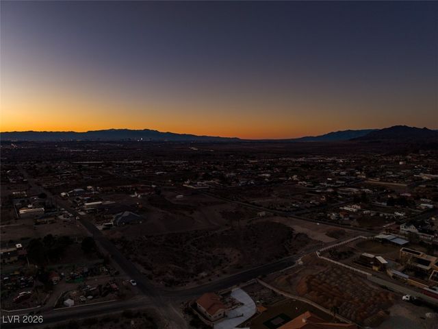 1190 Essex Avenue, Henderson, NV 89015