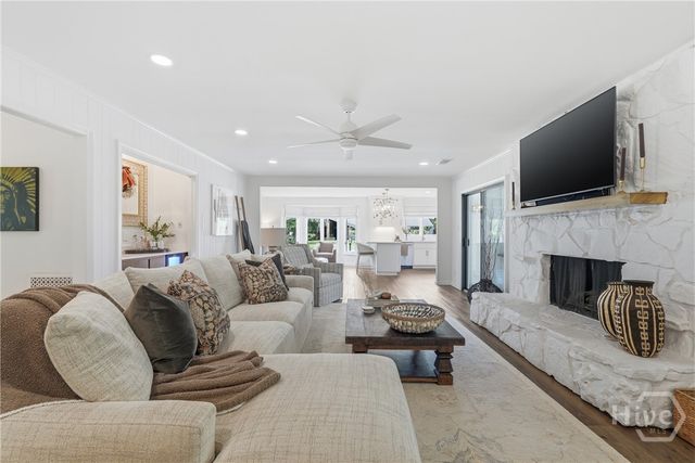 1 Bray Lane, Savannah, GA 31411
