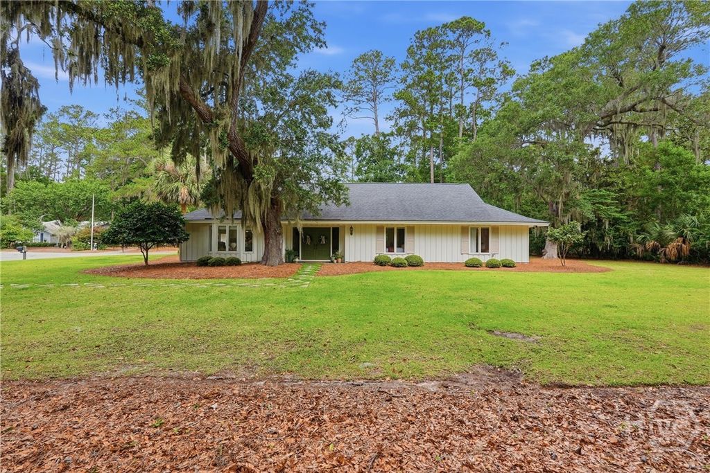 1 Bray Lane, Savannah, GA 31411