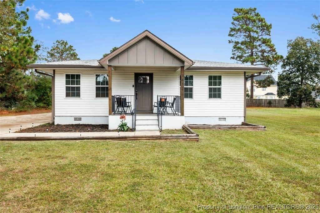 3632 Pine Cone Lane, Fayetteville, NC 28306