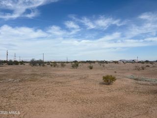 19223 W ROADRUNNER Road -, Wittmann, AZ 85361