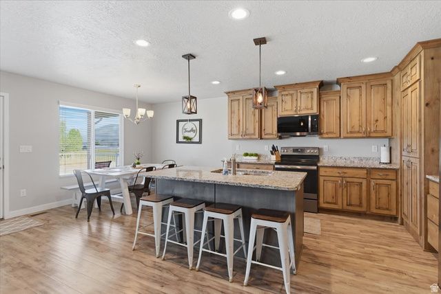 2374 N 2825 W, Plain City, UT 84404