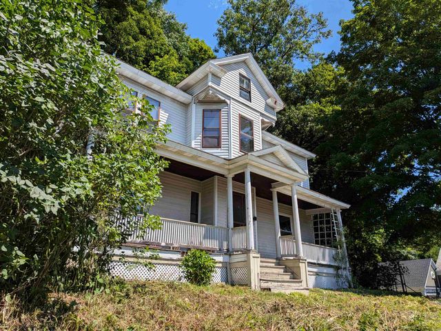 207 Elliot Street, Brattleboro, VT 05301