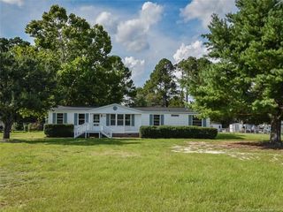 5524 Gilcrest Sands Drive, Hope Mills, NC 28348