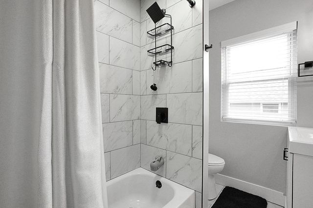 689 Stanley Avenue, Columbus, OH 43206