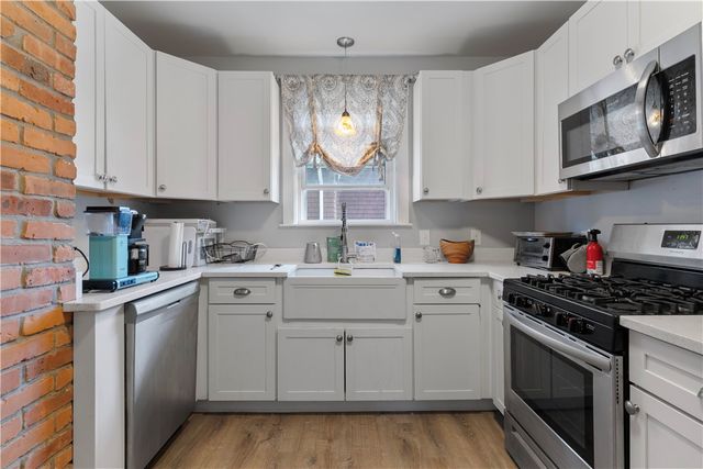 151 Irving Avenue, Providence, RI 02906