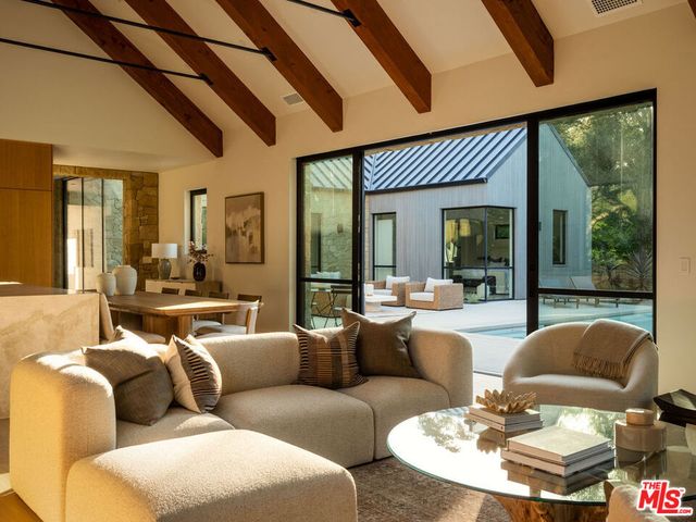 915 Camino Medio, Santa Barbara, CA 93110