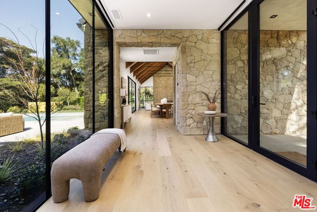 915 Camino Medio, Santa Barbara, CA 93110