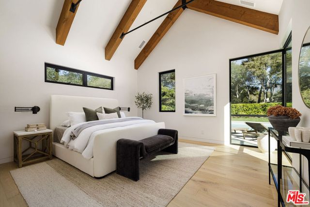 915 Camino Medio, Santa Barbara, CA 93110