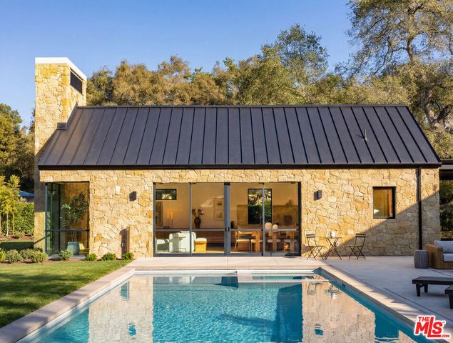 915 Camino Medio, Santa Barbara, CA 93110