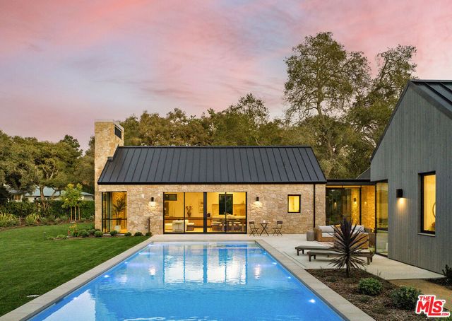 915 Camino Medio, Santa Barbara, CA 93110