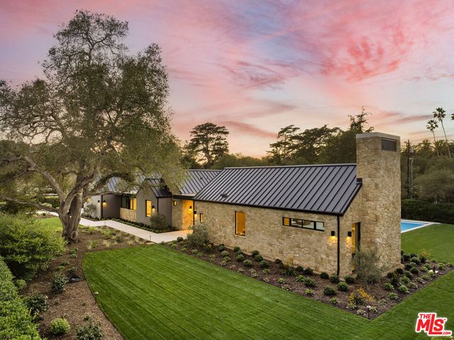 915 Camino Medio, Santa Barbara, CA 93110