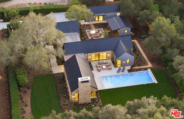 915 Camino Medio, Santa Barbara, CA 93110