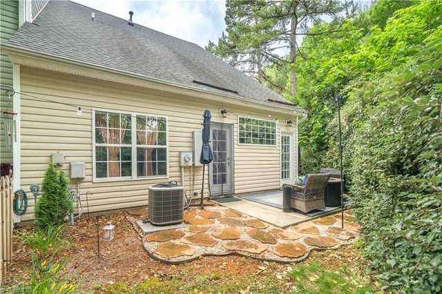 5076 Bartholomews Lane, Greensboro, NC 27407