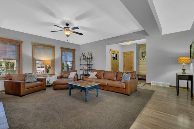 912 21st Avenue N, Sartell, MN 56377