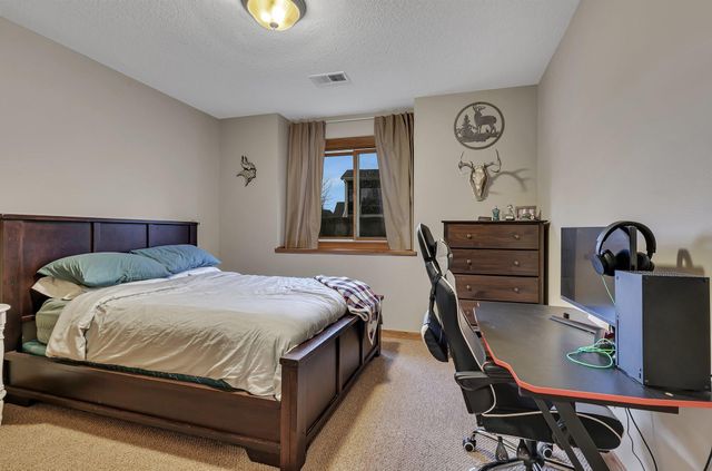 912 21st Avenue N, Sartell, MN 56377