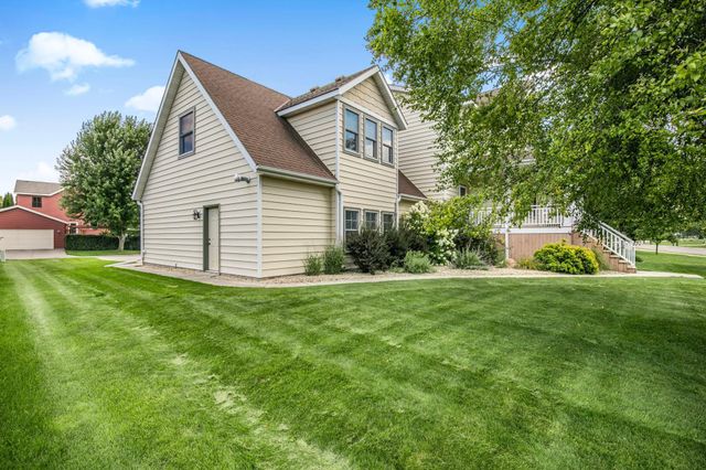 912 21st Avenue N, Sartell, MN 56377